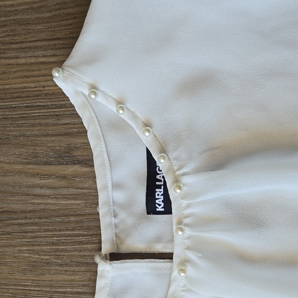 Karl Lagerfeld Pearl Collar Sleeveless Blouse - Picture 3 of 8